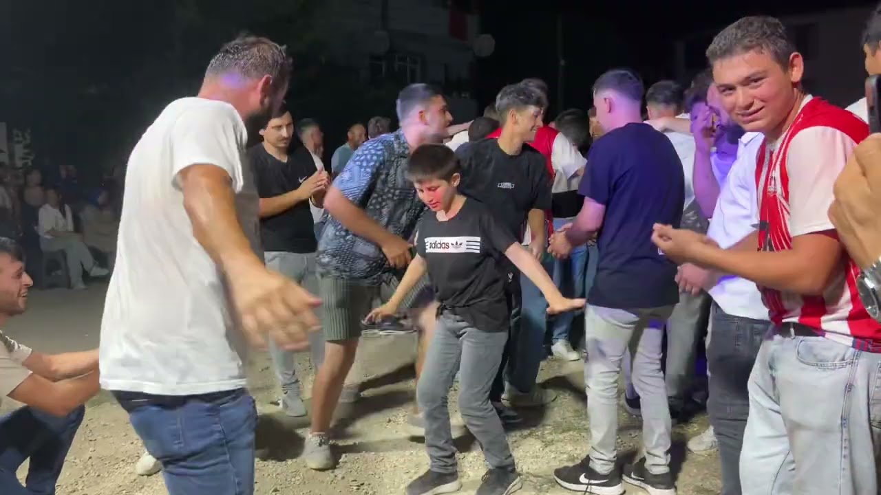 ÇAMLI KÖYÜ DÜĞÜN