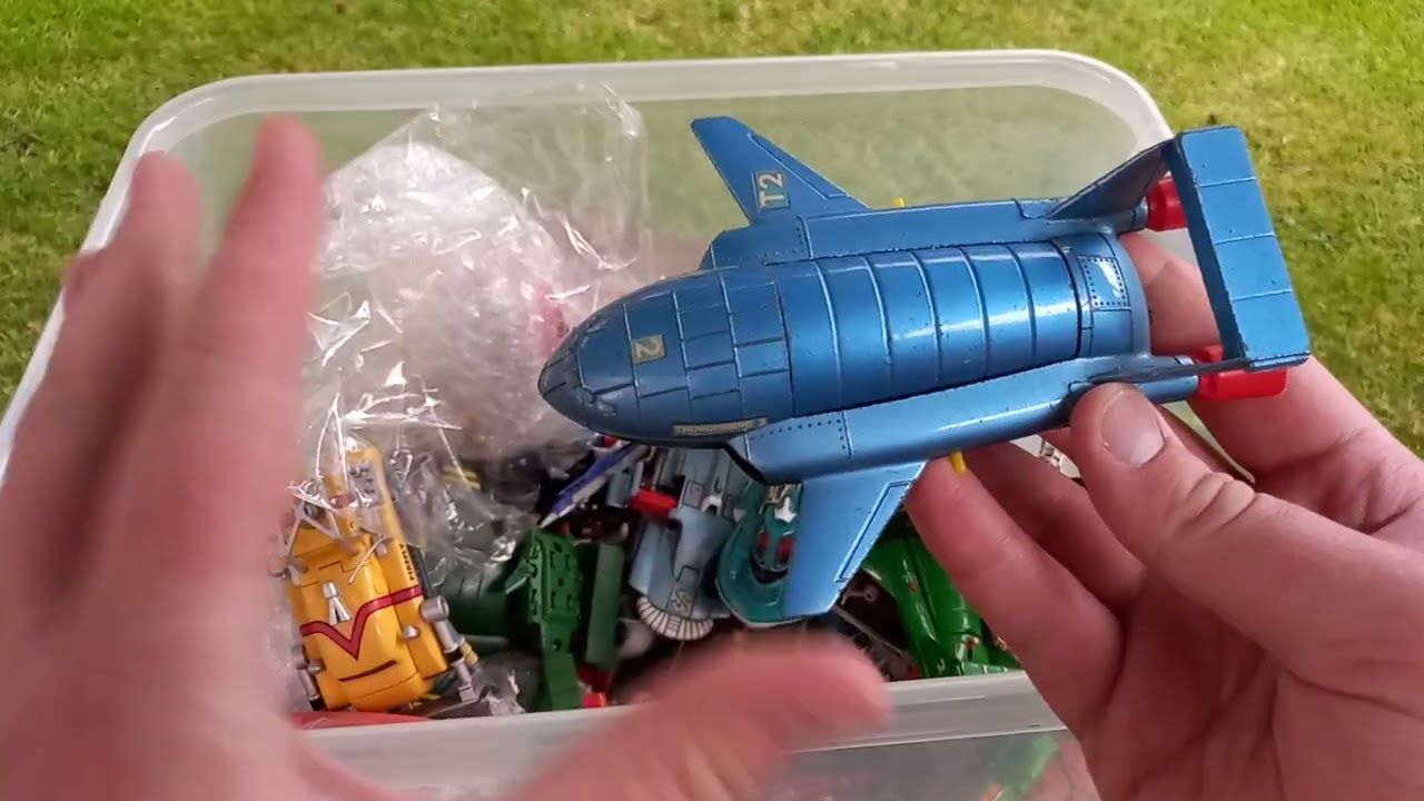 What's in the Box? Gerry Anderson models & toys unboxing. Dinky Diecast, Tomica, Matchbox