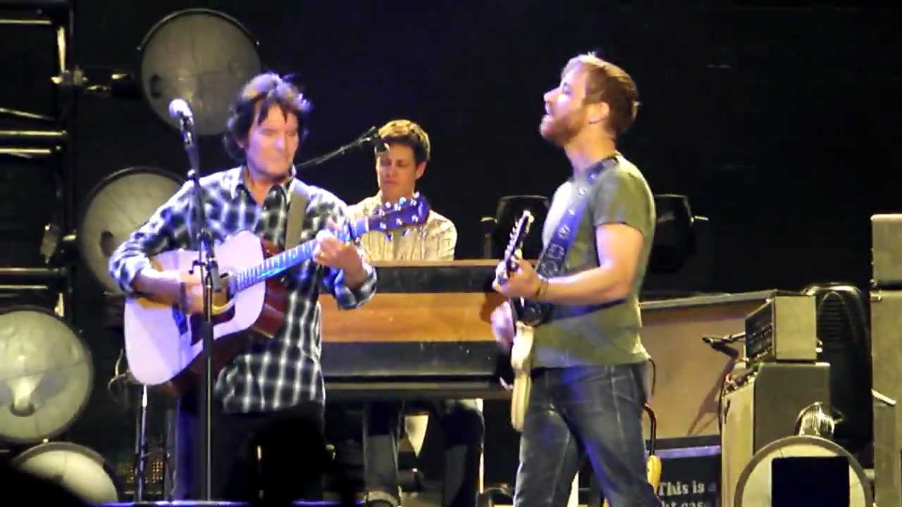 The Black Keys with John Fogerty - The Weight Live at Coachella