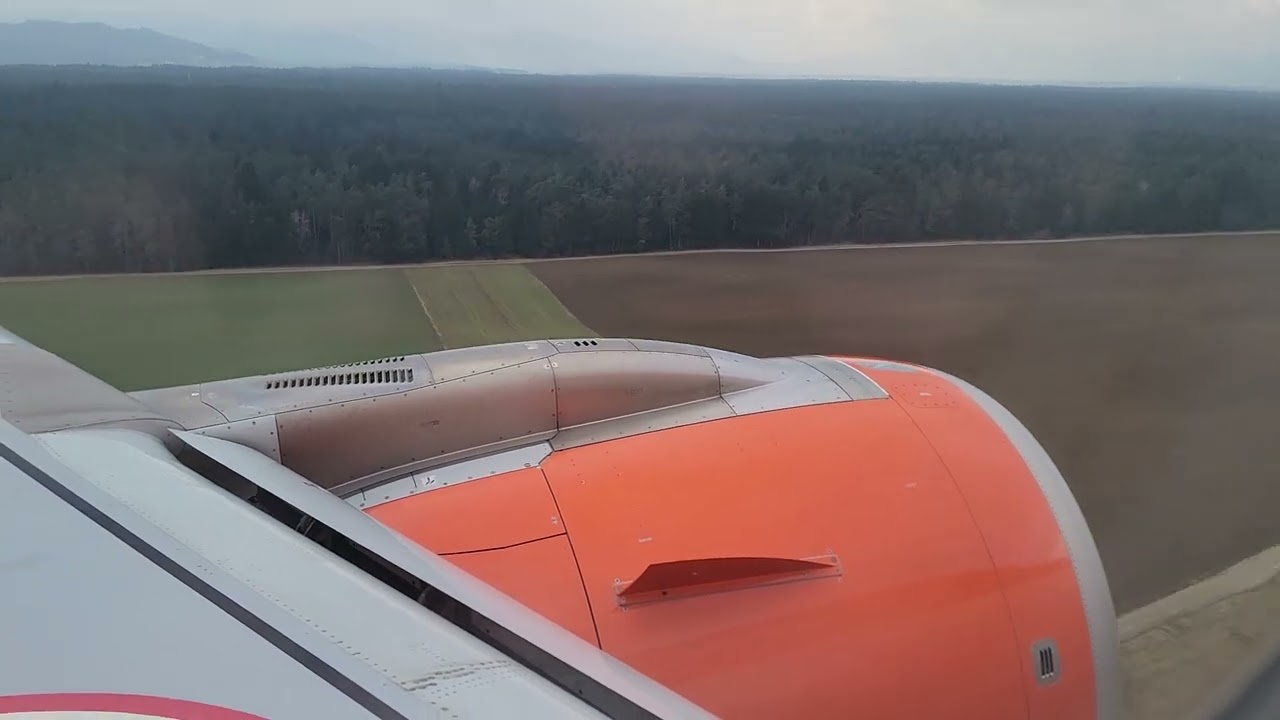 Easyjey Airbus A321 Landing at Ljubljana International Airport, Slovenia