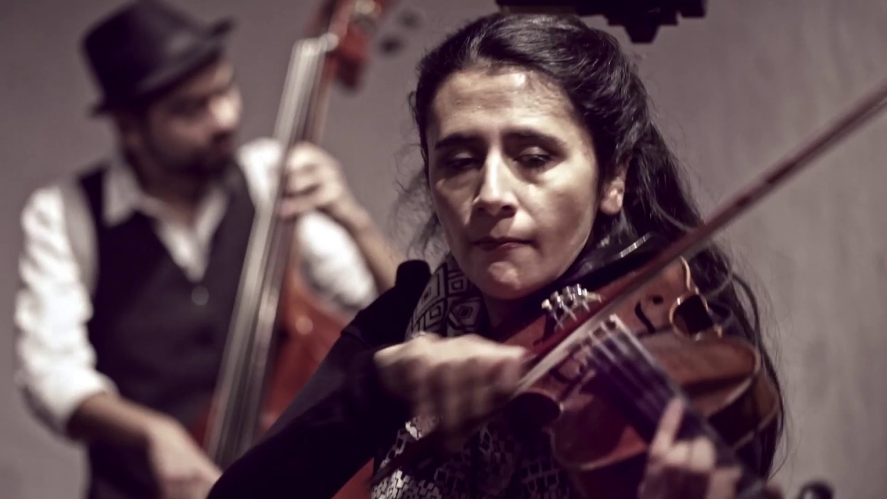 Santiago Klezmer Band - Lebedik Un Freylekh / Klezmer en Chile