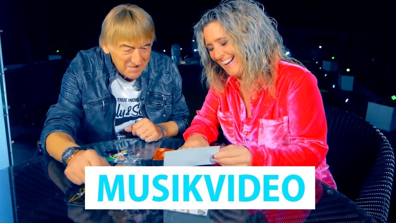 Daniela Alfinito & Bernd - Ich träum mich in Deine Arme (Duett mit Papa) (Offizielles Video)