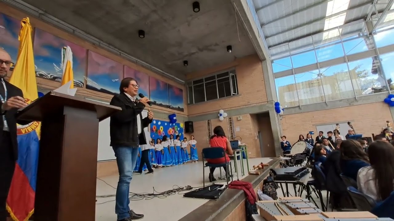 15 años del Colegio Carlos Pizarro en Bosa