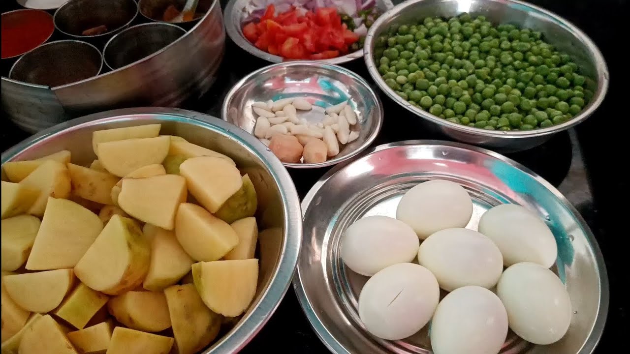|| Dimer ar Motor er ghol || Egg Curry Recipe ||