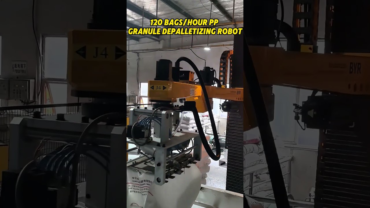 Robot do depaletyzacji granulatu PP o wydajności 120 work&oacute;w/h😎 #depaletyzacja #automatyzacja #paletyzowanie #robotyka #plastik