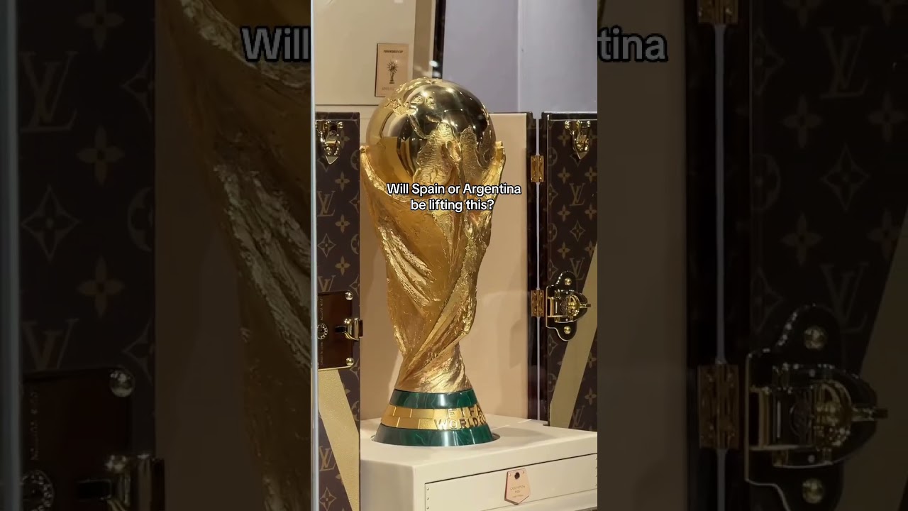 In its very own Louis Vuitton trunk 🏆 Here&rsquo;s a first look at the World Cup 2026 trophy and trunk.