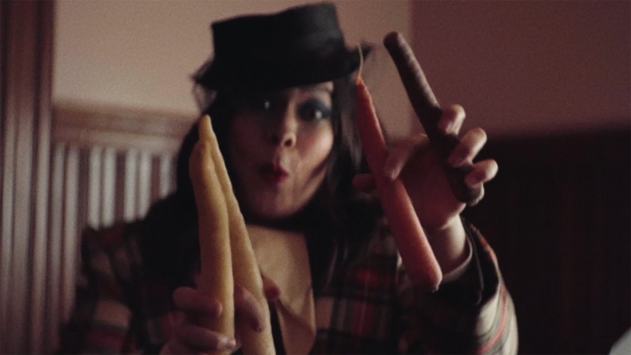Mitski - Rules (Spanish Lyric Video)