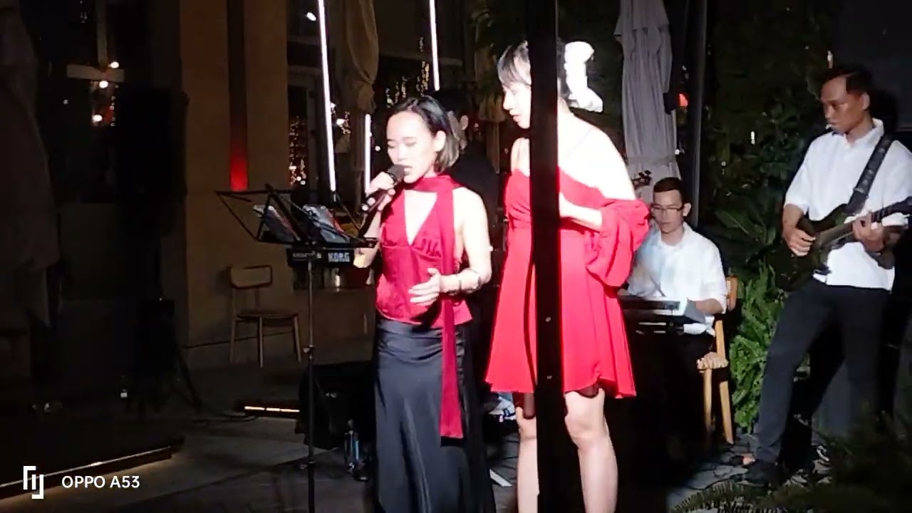Ca sĩ nhà hàng quán cà phê Nha Trang 