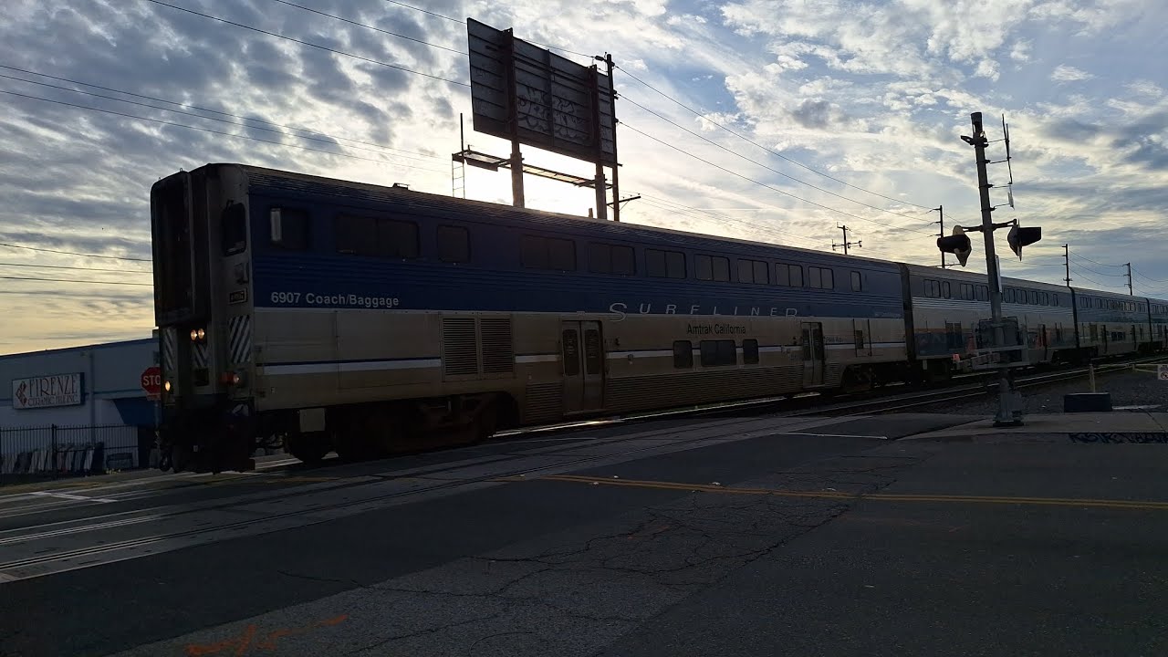 1-25-26! Trains in San Fernando and Van Nuys Ft: Last 784 and 779!