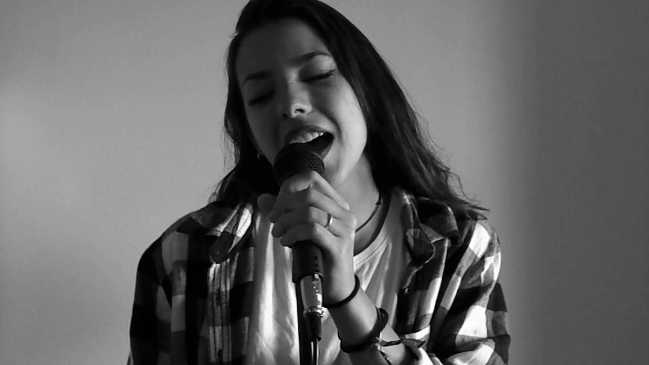 You Haven´t Seen The Last Of Me - Cher (Cover by Carolina Trindade)