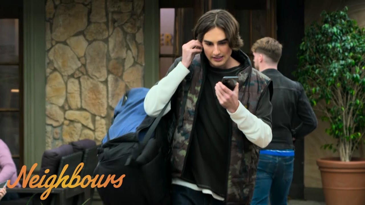 Max Ramsay's Arrival Causes A Splash | Neighbours