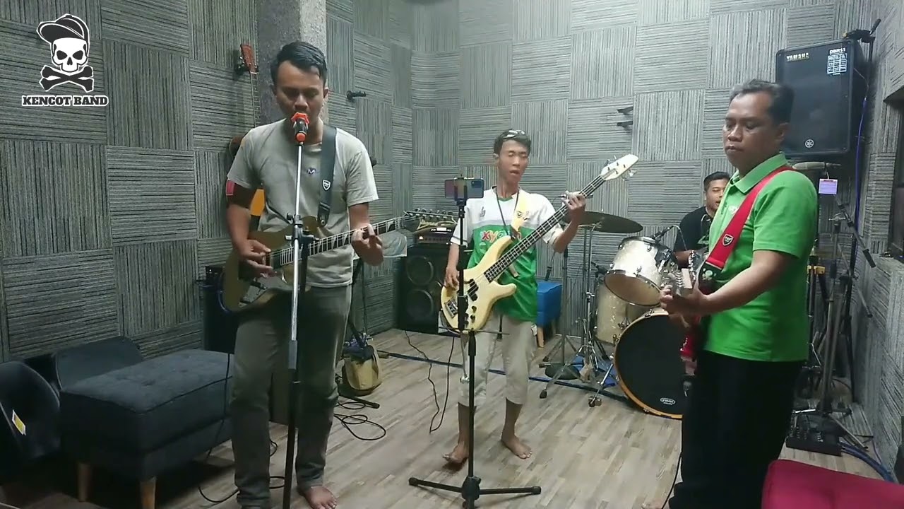 Kencot Band - Pergi Hilang dan Lupakan (Cover) | Studio 61