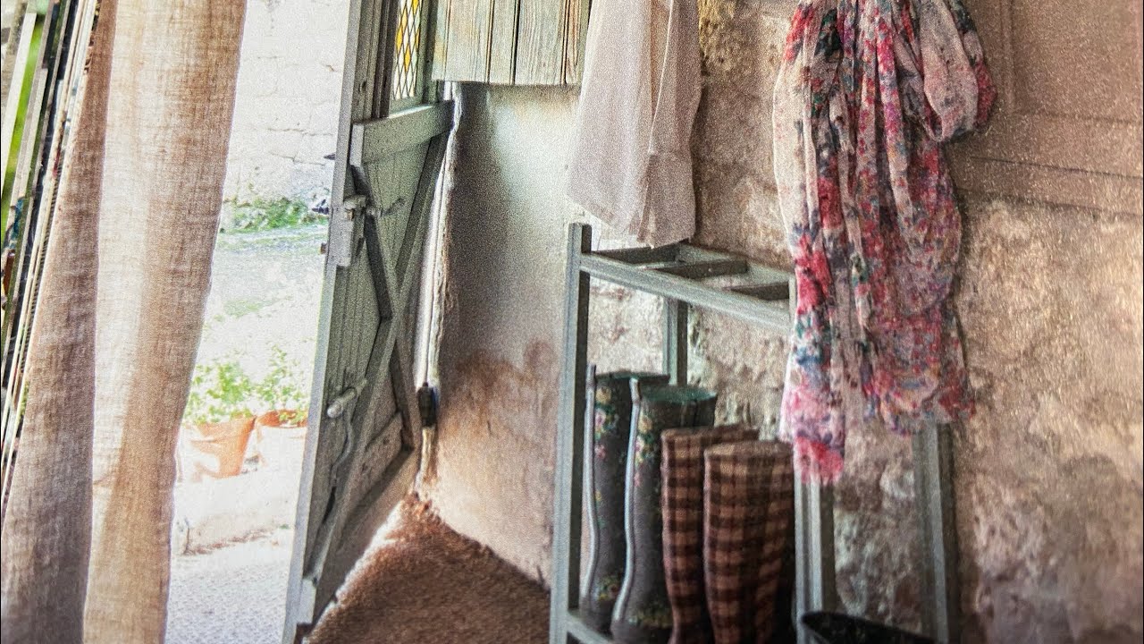 Charming Nooks of Old French Houses