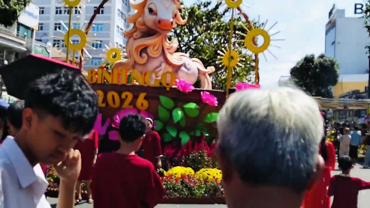Xuân BÍNH NGỌ: Đường Hoa Cần Thơ Trưa mùng 1 tết @ducthangle65K1 