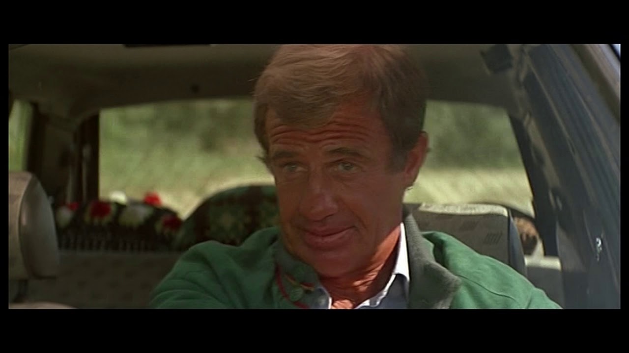 Joyeuses P&acirc;ques 1984 car stunt of Jean-Paul Belmondo