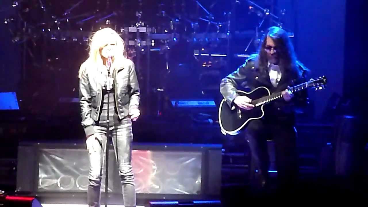 Trans Siberian Orchestra - Gutter Ballet medley with Paul O'Neill LIVE Vienna