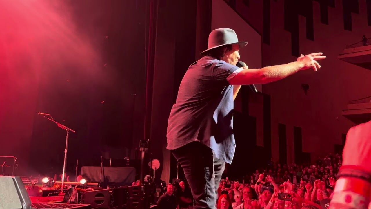 Pearl Jam - Daughter (Hard Rock Live Hollywood FL April 26, 2025)