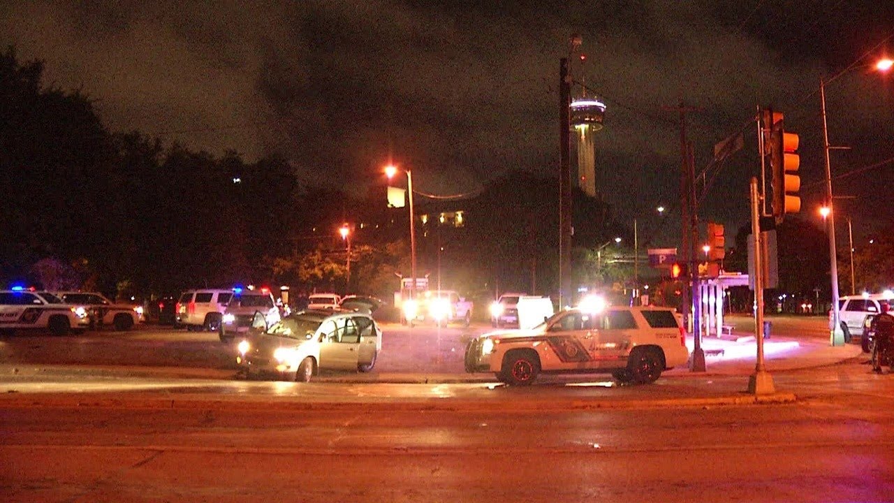 BCSO: 5 women in custody after chase reaches speeds of nearly 100 mph