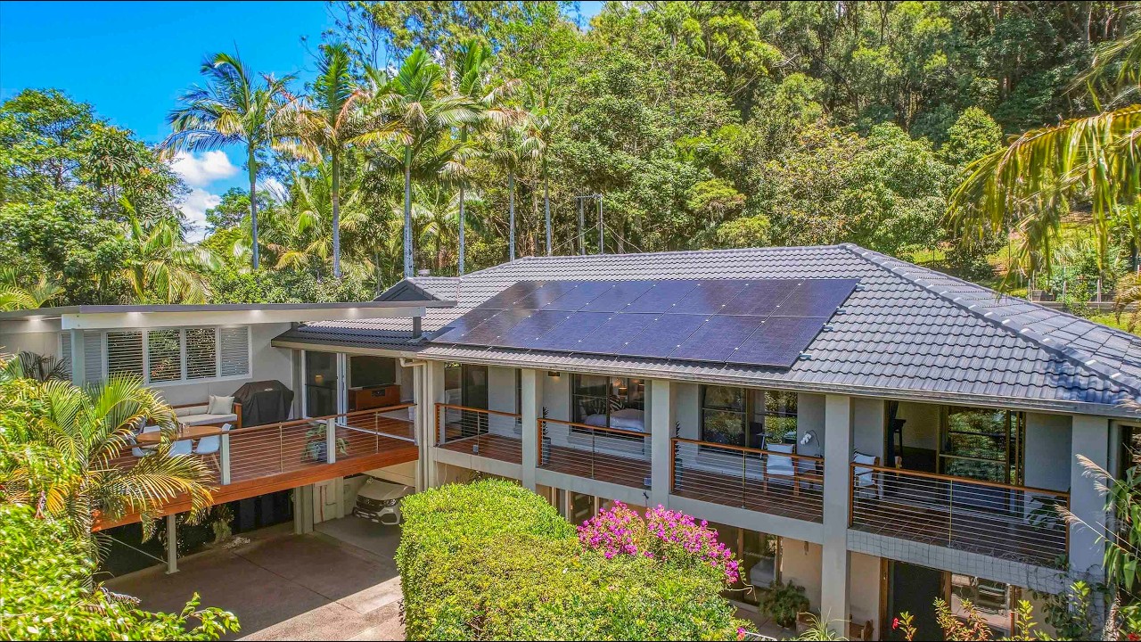 19 Yamble Dr Ocean Shores NSW