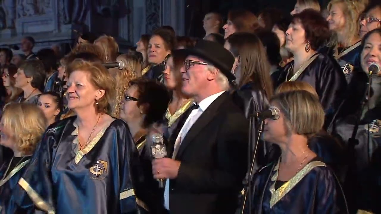ITALIAN GOSPEL CHOIR® - Back II Eden (Donald Lawrence) - Live @ Milano Piazza Duomo 19.09.2015