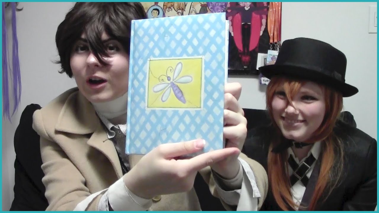 Dazai Steals Chuuya's Diary! [BSD Cosplay]