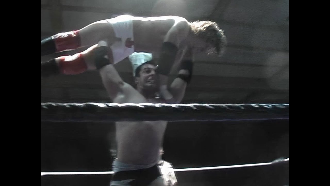 EWR 05/08/2005: Petey Williams vs. Exess