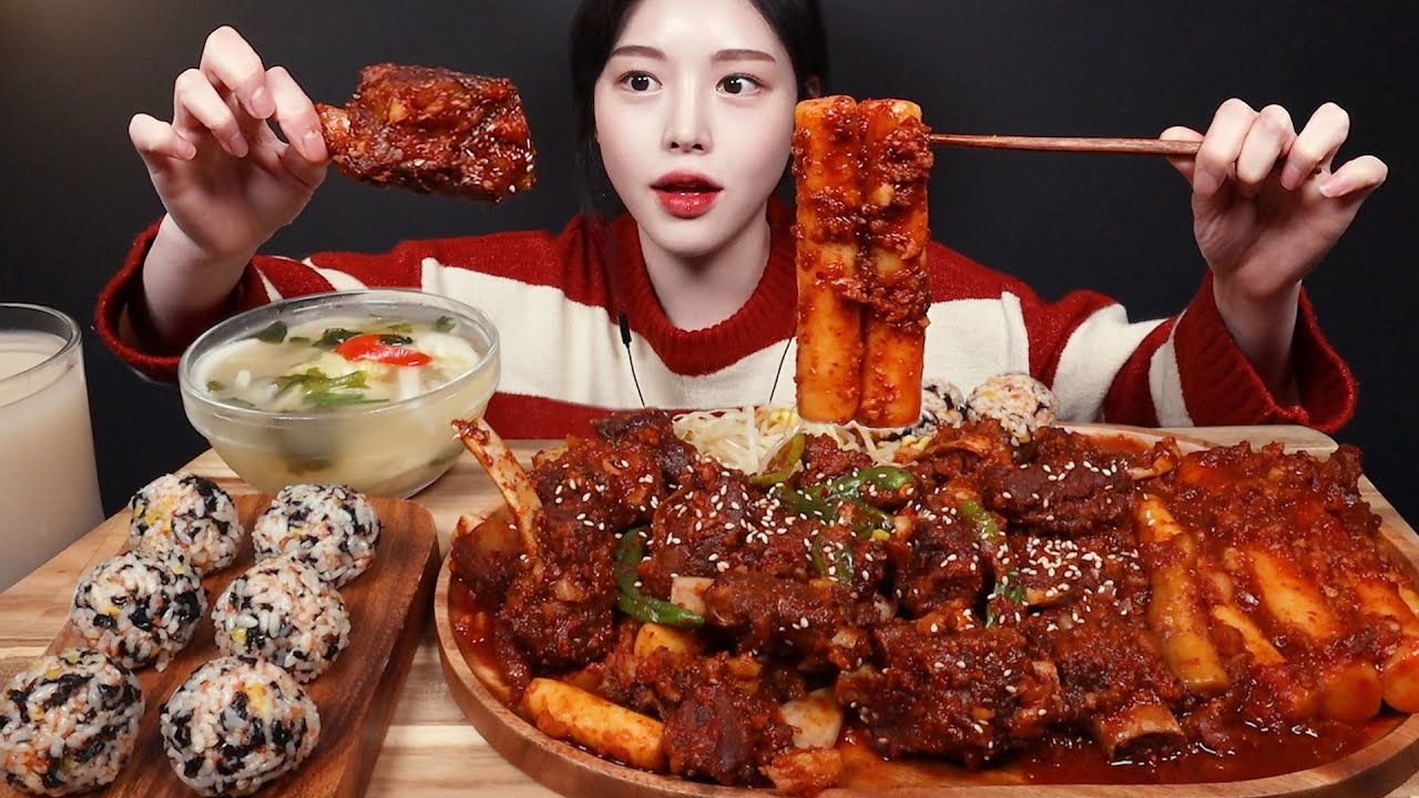 SUB)매콤알싸~한 동인동찜갈비에 가래떡 중국당면 넣어서 먹방!🍖🔥 주먹밥까지 한식 집밥 꿀조합 리얼사운드 Galbi-jjim Mukbang Asmr