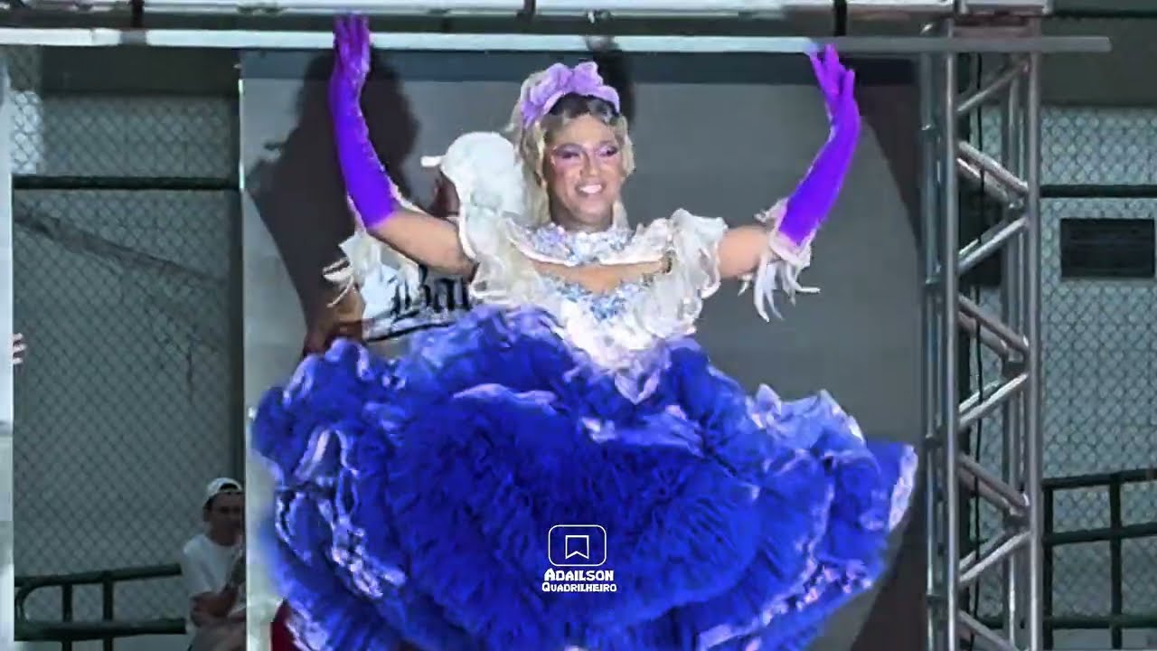 Campeã Rainha da Diversidade Conexão Junina 2025 - Hellen Café | Quadrilha Filhos do Sol