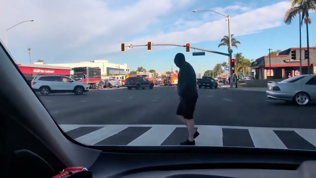 Accident on Beach and Ellis Video and pics sent by one of my followers @house_of_odin86