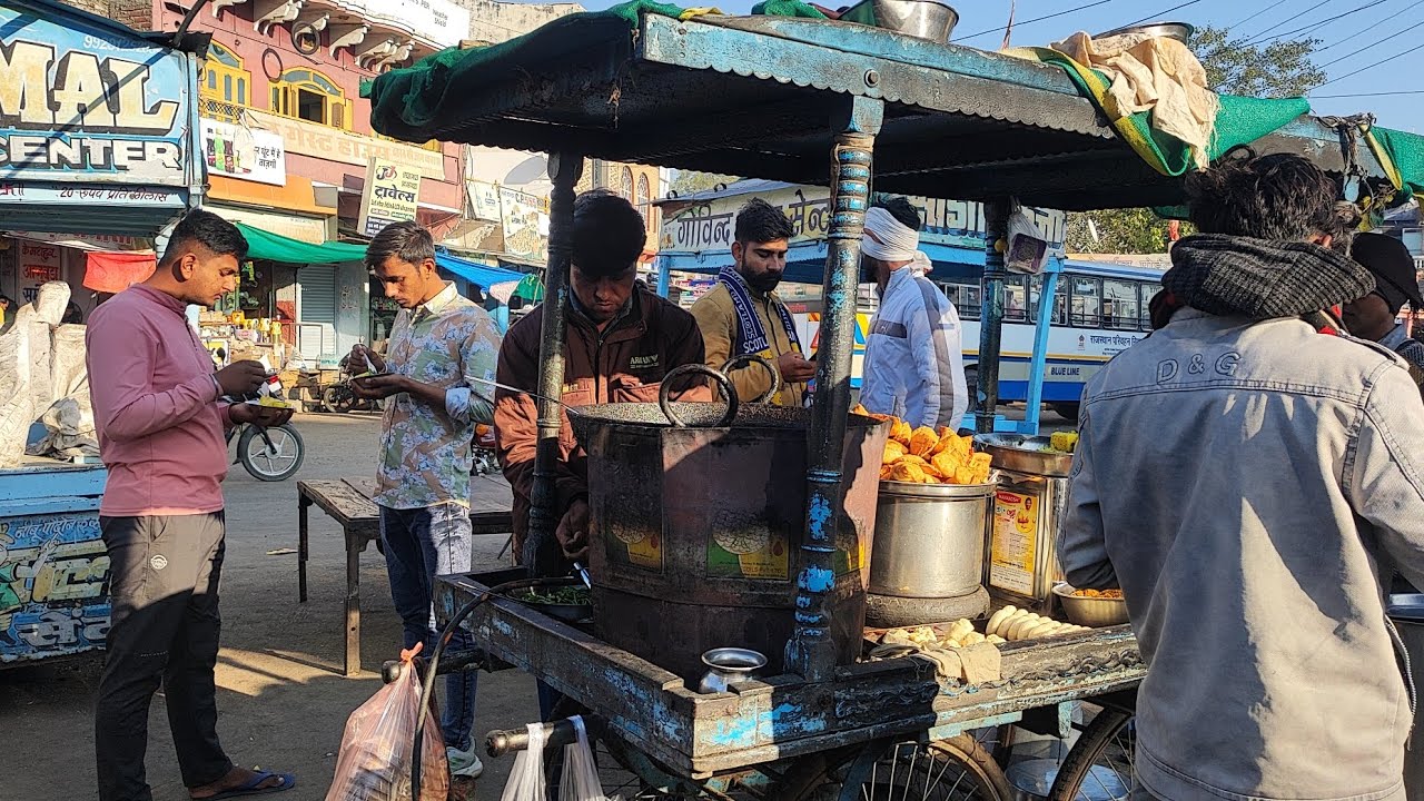 yashvaishnav || Indore chaat center kapasan