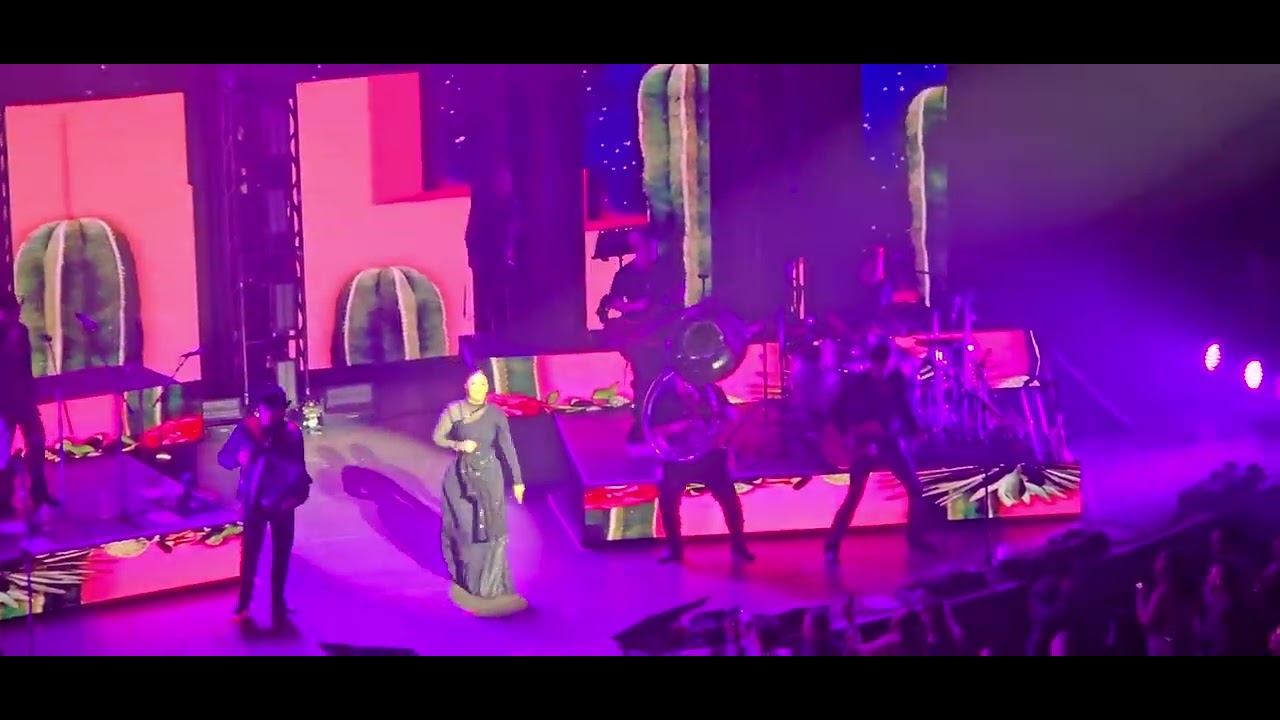 YURIDIA SIN LLORAR LAS VEGAS COMPLETO.