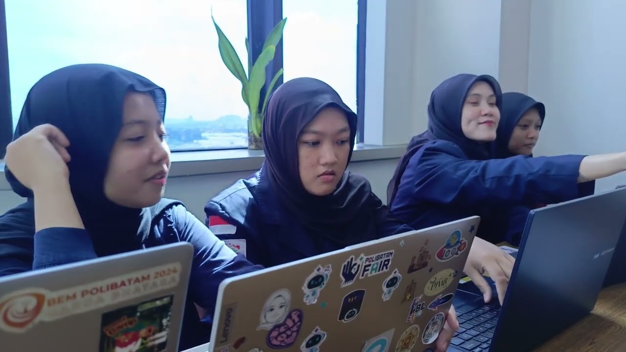 VIDEO PRESENTASI PENEREPAN PANCASILA DALAM PELAKSANAAN PBL KELOMPOK 2   AM 5B PAGI