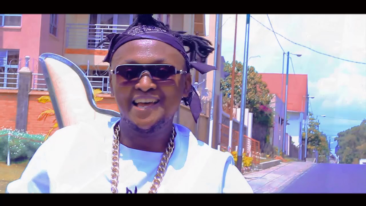 Piscas tortue,carly nzanzu kasivita clip officiel