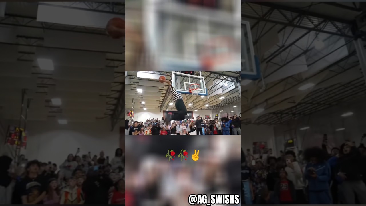 Ref was the best player on the court 🤣😭✌️ 
