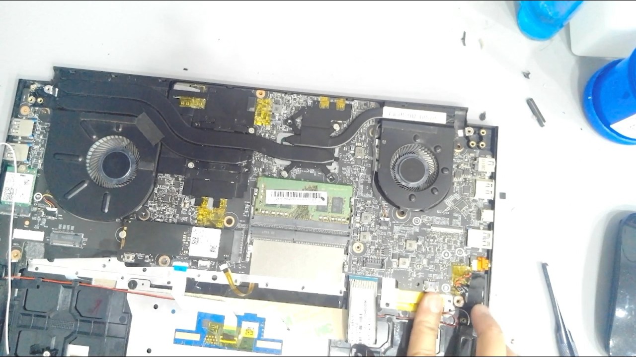 Hampir Salah Langkah! MSI MS-1551 No Switch Tapi Bisa Charging