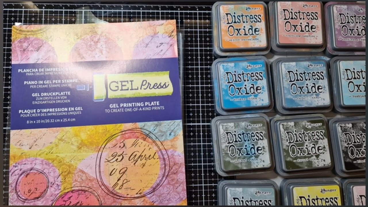 Distress Oxide Ink on a Gel Plate. Tips and Techniques. Lavinia Stamps.  #cardmaking