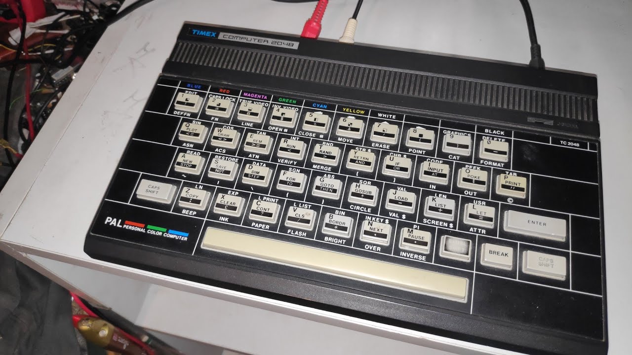 Naprawa komputera TIMEX 2048 (taki bieda ZX SPECTRUM)