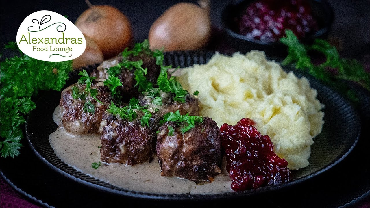 Köttbullar/ Schwedischer Klassiker/Hackbällchen mit Rahmsoße