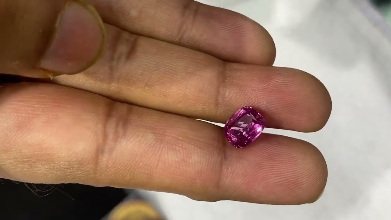 💯 original Spinel kaha Mille ga? Top quality Old  Burma Spinel rare stone #spinel #manik #burma 💎🤩