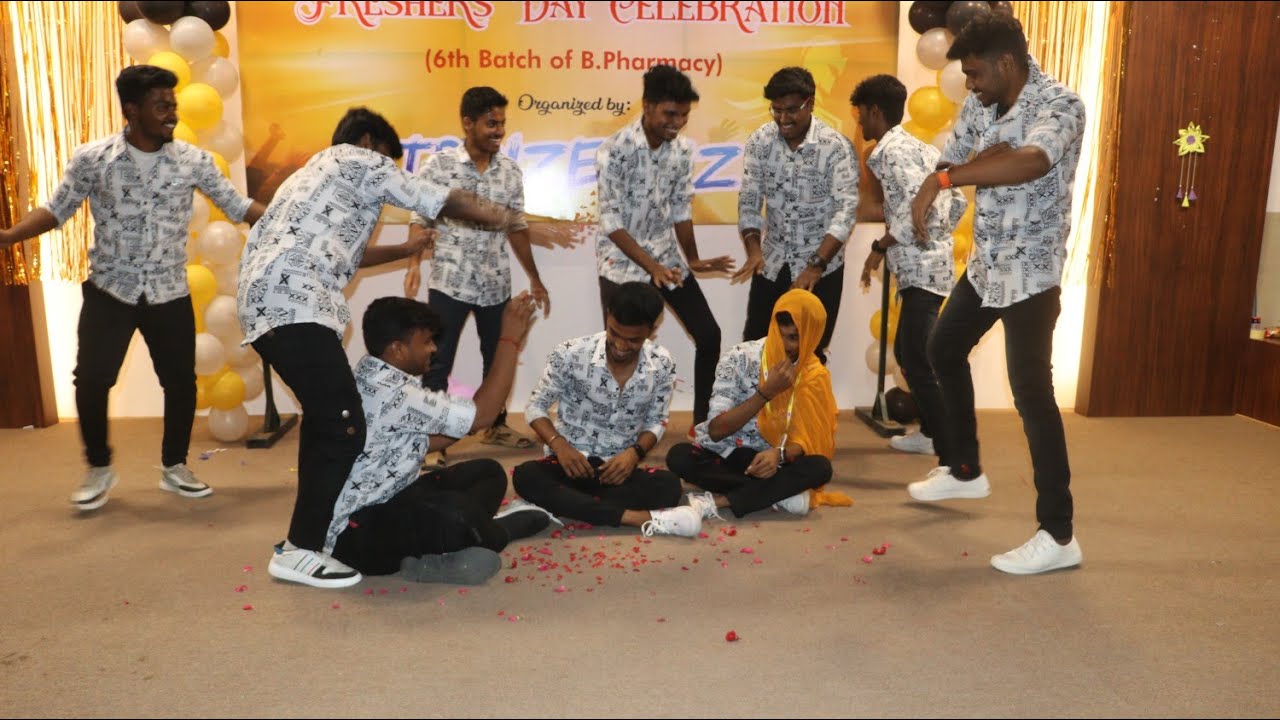 FRESHERS DAY CELEBRATION //dance performance//fun 😂😅//vellalar college of pharmacy