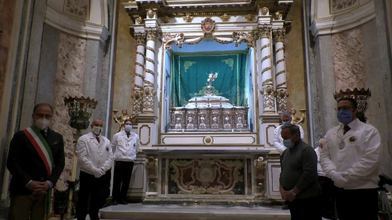 San Corrado, le immagini inedite di una festa "frenata" dal Covid