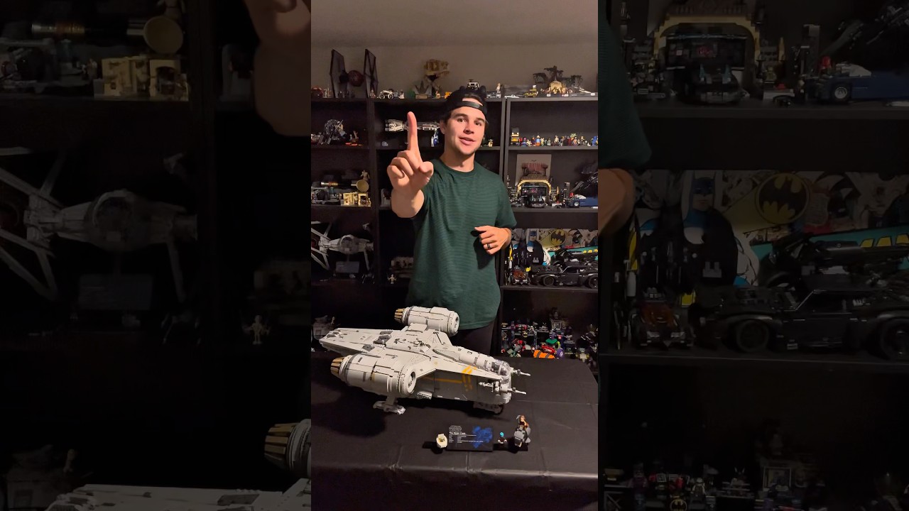 LEGO UCS Razorcrest in 60 Seconds! 🚀
