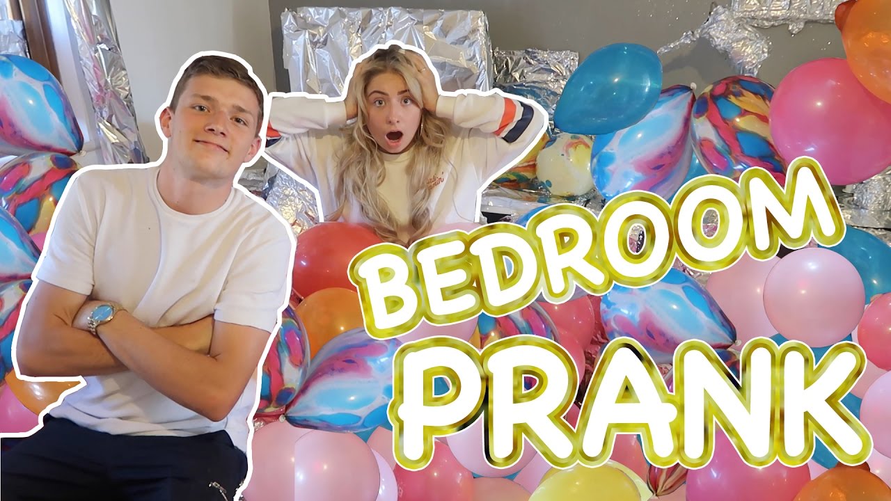 BEDROOM PRANK ON MY SISTER!!