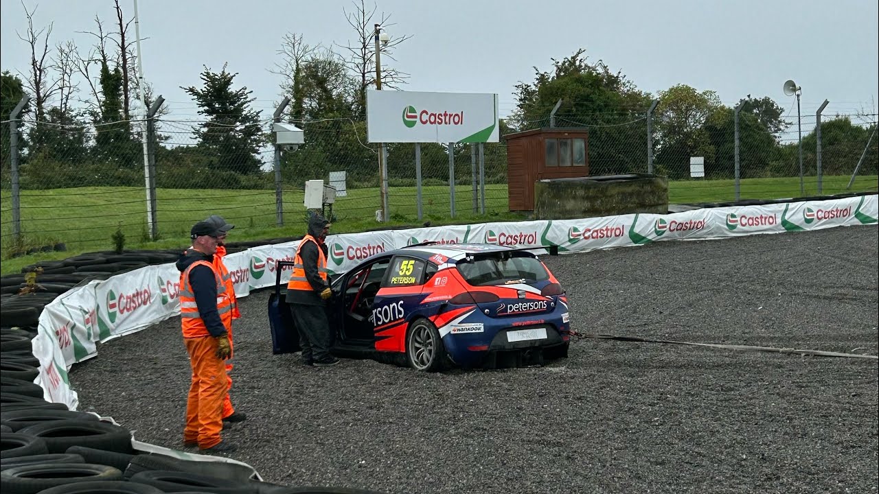Mondello Park crashes and action from round 5 of the ICCR-September