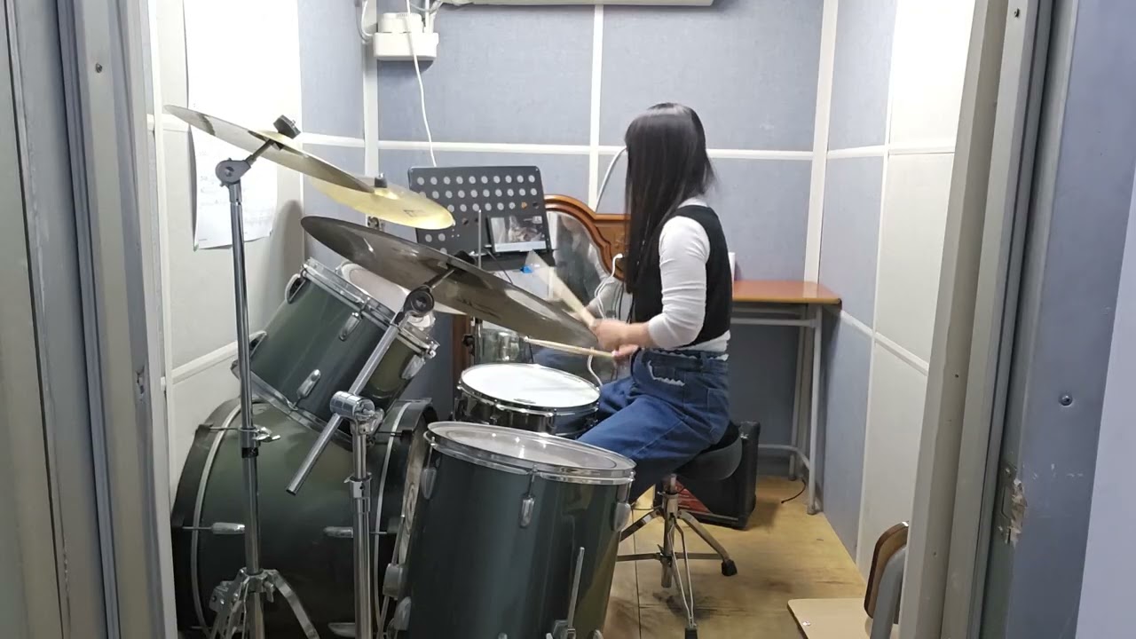 줄리아 ( 이용복) / 백설공주 드럼 