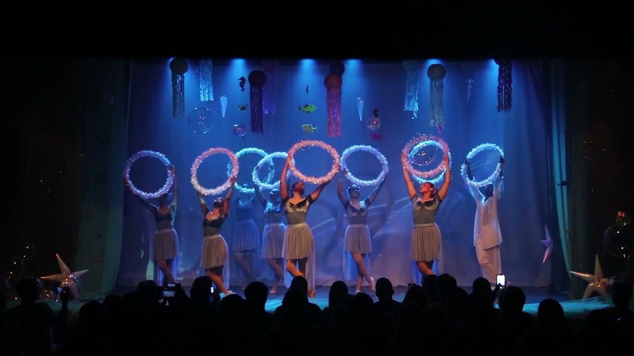 Espetáculo Acqua - Motirô Studio de Dança.