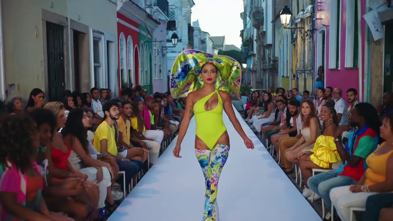 ANITTA, CARDI B e MYKE TOWERS se apresentam no MTV MIAW 2020!