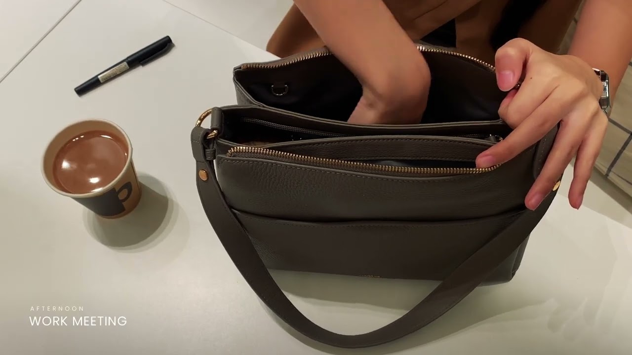 The Ideal Multi-Compartment Everyday Bag
