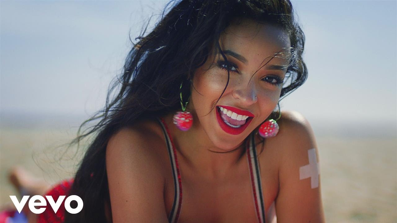 Tinashe - Superlove (Official Video)