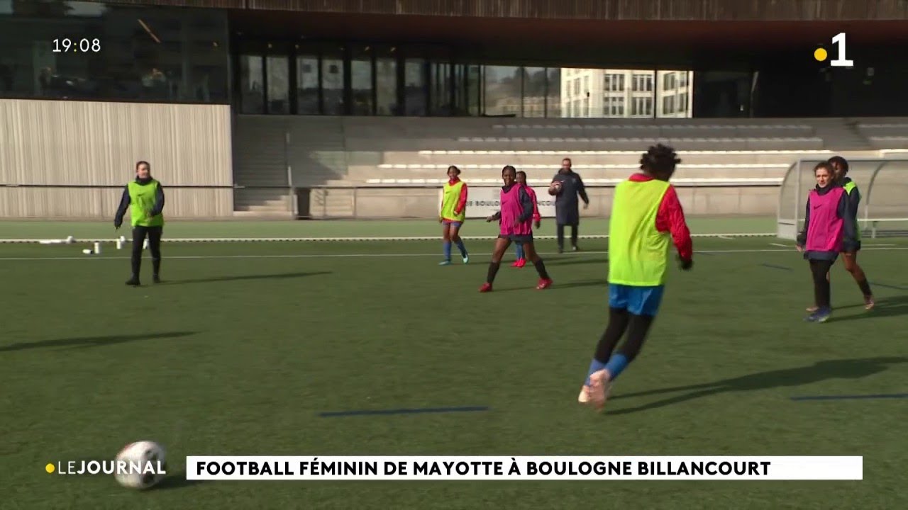 Football féminin de Mayotte à Boulogne Billancourt